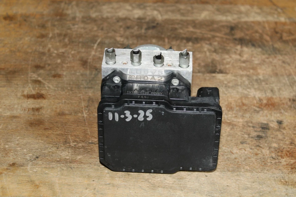 Модуль антиблокировочного тормозного насоса в сборе для Honda Civic ABS TR0A2 2012-2013 годов выпуска от оригинального производителя TR0A2 - Изображение 2 из 4