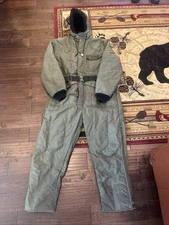 Vintage REFRIGIWEAR Large Hooded Insulated Zip SnowSuit Army Green USA