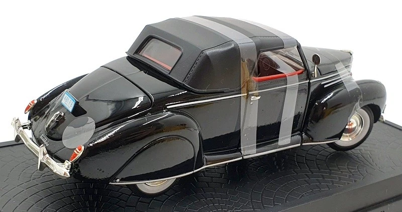Signature Models 1/32 Scale 32333 - 1939 Lincoln Zephyr Convertible - Black - Image 2 of 4