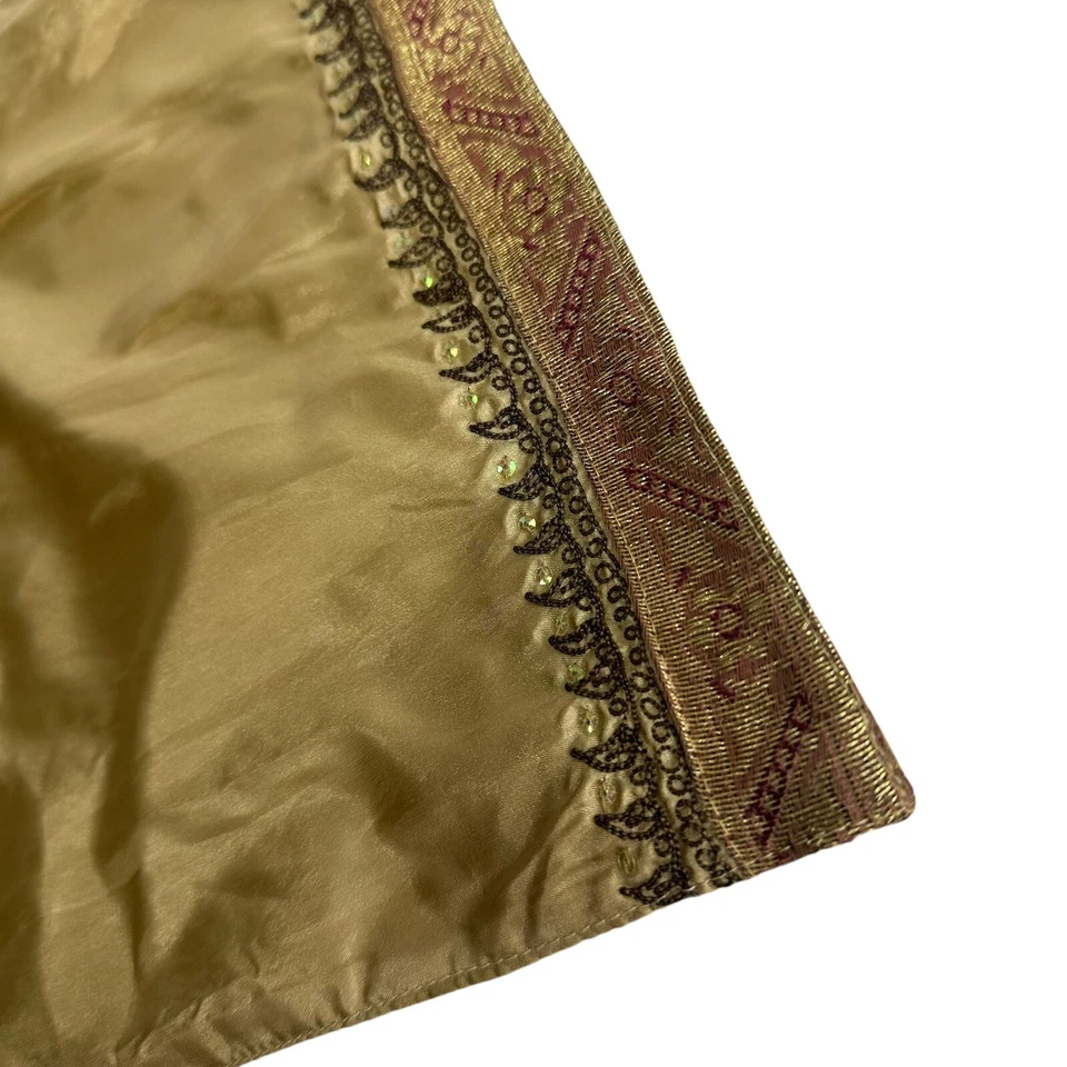 Milli Home Marsha Cutler Juego de 2 manteles de mesa de cena con cuentas doradas Foto 2 de 4