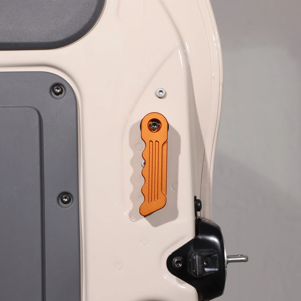 Manija de puerta trasera de aluminio naranja para maletero Ineos Grenadier 2022-2026 Foto 3 de 4