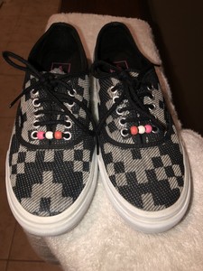 vans size 8 womens