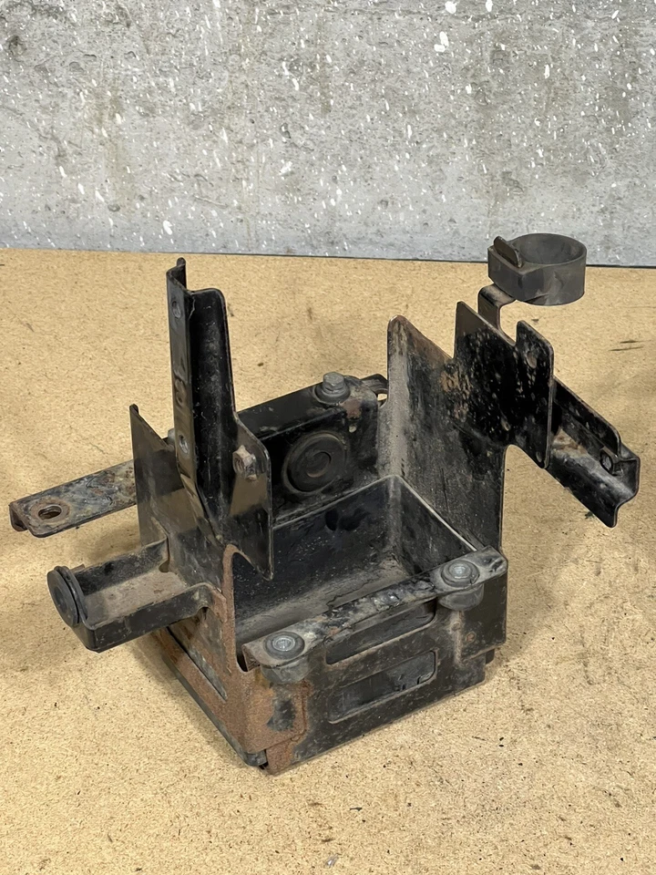 Kawasaki KZ1000 A1 A2 1977-1981 A3 A3A B MK2 Police LTD caja de batería soporte bandeja Foto 4 de 4