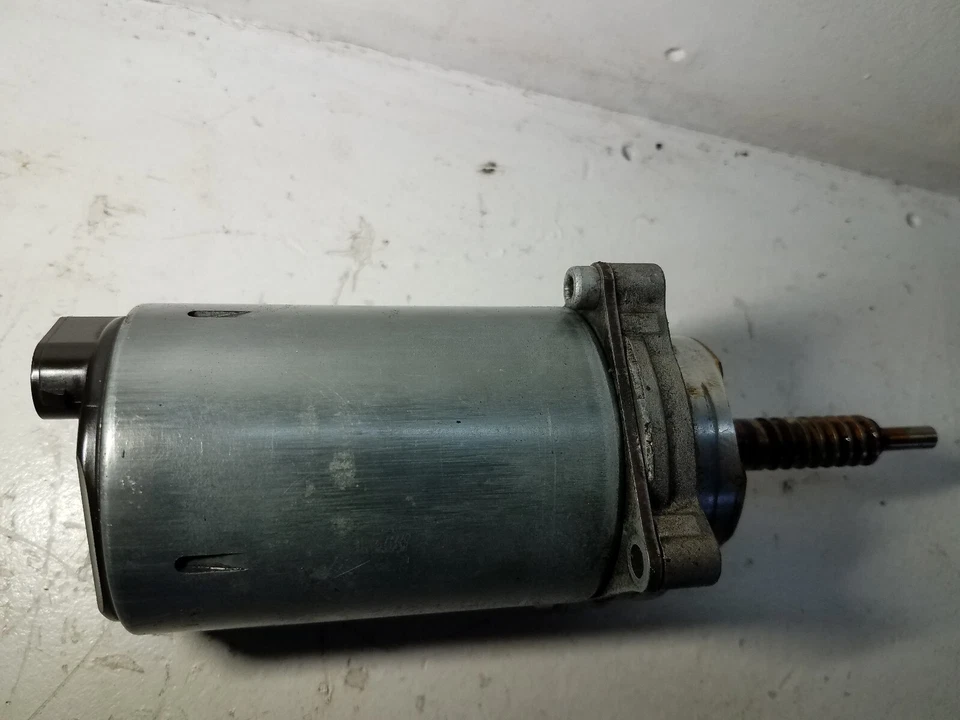 BMW 745i 2002-2005 4,4 L árbol de levas ajustador motor 400 210 004 004 (M146) Foto 2 de 4