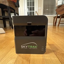 Skytrak Golf Simulator Launch Monitor with Protective Metal Case