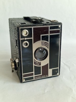 Kodak Beau Brownie, Art Deco, Boxkamera, für 120 Rollfilm, vintage, retro,