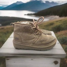 UGG Neumel II Winter Boot Amber Brown Suede Sheepskin 1017320K Youth Size 1 YB