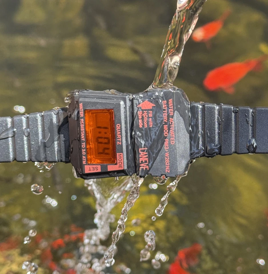 NOS Super Rare LANEVE H2O Water Activated Digital Watch 1980s Retro - Image 2 of 4