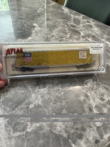 Atlas 50 000 351 60’ Auto Parts Caja Coche Doble Puerta Union Pacific #960573 | Condition: New