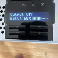 APC Smart-UPS SMT1500RMI2U (1500 VA) - Line interactive With Batteries