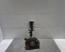 Pata de suspensión delantera derecha Volvo Xc40 2021-2025