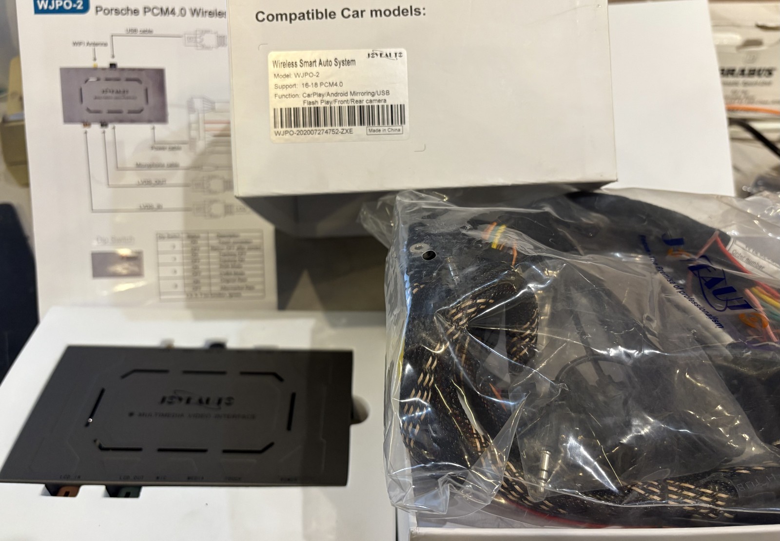 JOYEAUTO Porsche CarPlay Android Auto Macan Cayman Boxster PCM4.0 WJPO-2