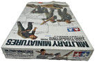 TAMIYA 1:35 SCALE MILITARY MINIATURES " GERMAN TANK AMMO-LOADING CREW " # 35188 — photo 2