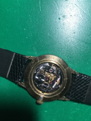 Montre Homme MARVIN Mécanique - Boîtier Plaqué Or - Bracelet Cuir - Mouvement Manuel - Occasion