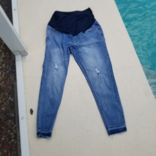 Two Pair Time & Tru Women's Maternity Blue Jeans Size Large (12-14) - Picture 8 of 12