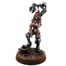 Wargame Exclusive Mechanic Adept Female Tech Priest with Servo Arm MKVII 28mm