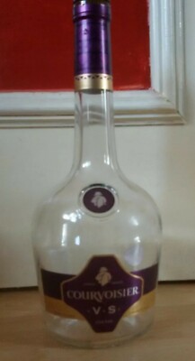 Courvoisier V.s. cognac france empty bottle 0.7 l NO CORK