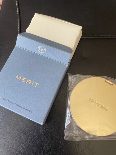 Merit Compact Mirror Gold ~ Limited Edition ~ New In Box