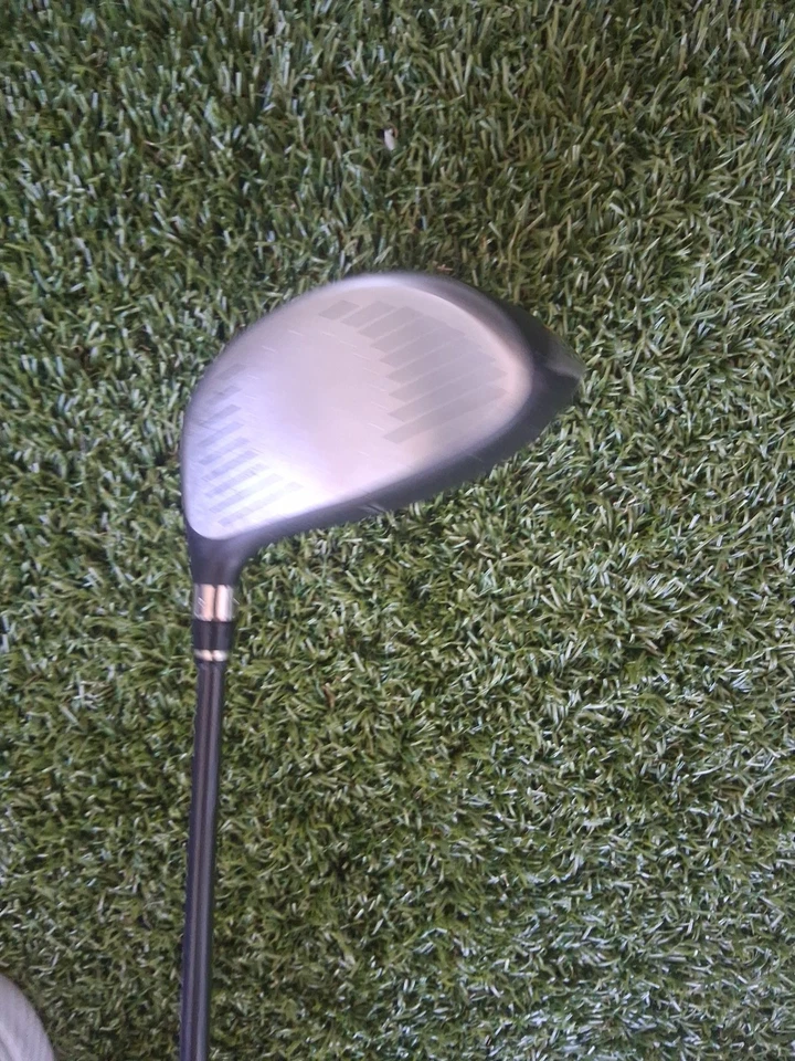 Nike SQ Sasquatch Sumo 9.5° Driver 460 Graphite Diamana R-Flex RH ⛳️ Foto 3 de 4