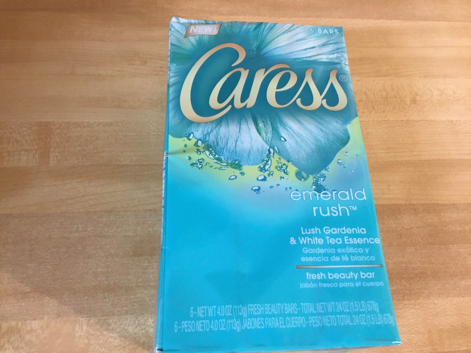 6 Caress Emerald Rush Lush Gardenia & White Tea Beauty Bar Soap 4 Oz. Each