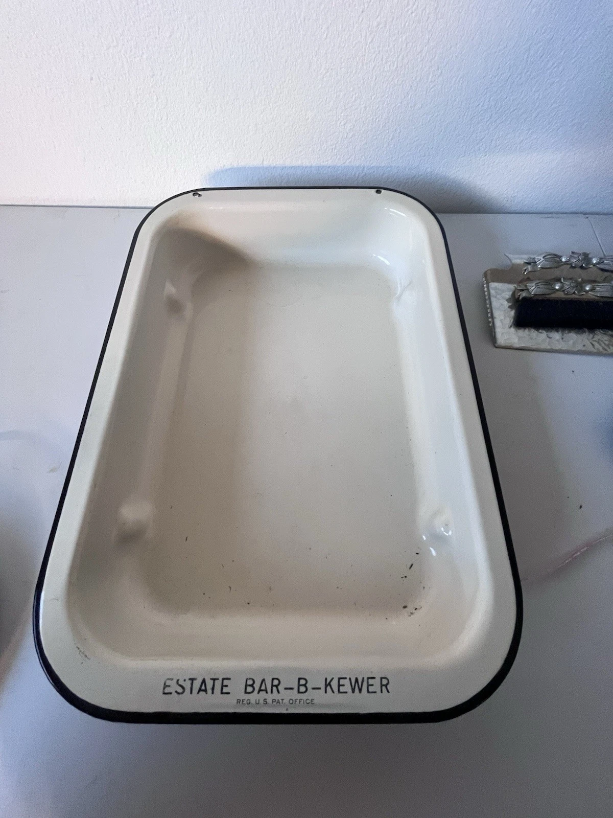 Vintage Estate Bar-B-Kewer White Enamelware Baking Pan Roaster BBQ Skewer Pan