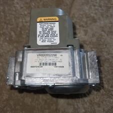 Honeywell VR8205S2296 HVAC Furnace Gas Valve 60-100394-01 GAR2