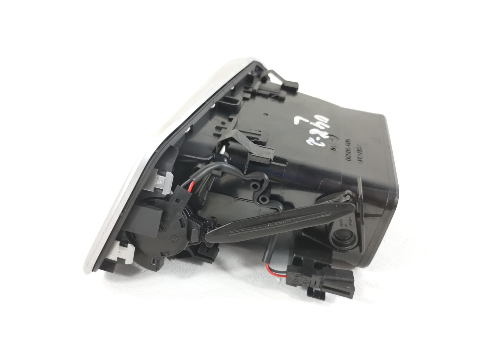 Maserati Ghibli S Q4 2014 Left Air vent P/N 6700190620