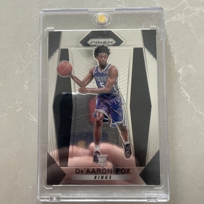 De'Aaron Fox #24 2017-18 Panini Prizm SPURS KINGS RC Rookie with ULTRA PRO MAG