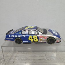 1/24 Action 2002 Monte Carlo 48 Lowe  s Jimmie Johnson Team Caliber Read