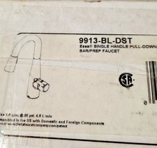 Delta 9913-BL-DST Essa 1-Handle Pull-Down Bar/Prep Kitchen Faucet Matte Black