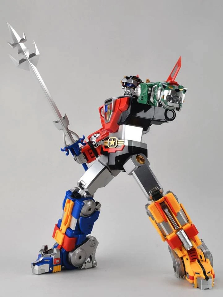 In Stock Transform Metal Club MuscleBear Voltron Beast King Golion Action Figure - Image 3 of 4
