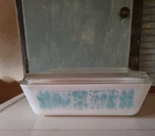 Vintage Pyrex Amish Butterprint  1.5 Qt Refrigerator Dish With Lid