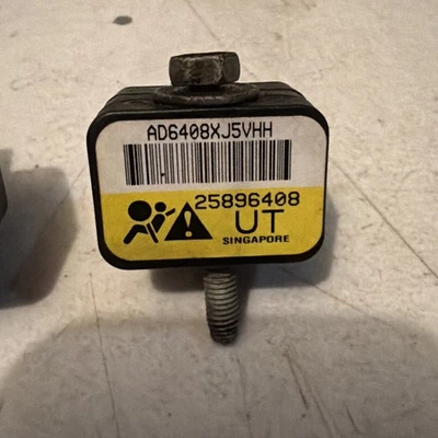 08 Tahoe Suburban Yukon Escalade Avalanche Front Sensor 25896408 SUV 4x4 - Image 1 of 4