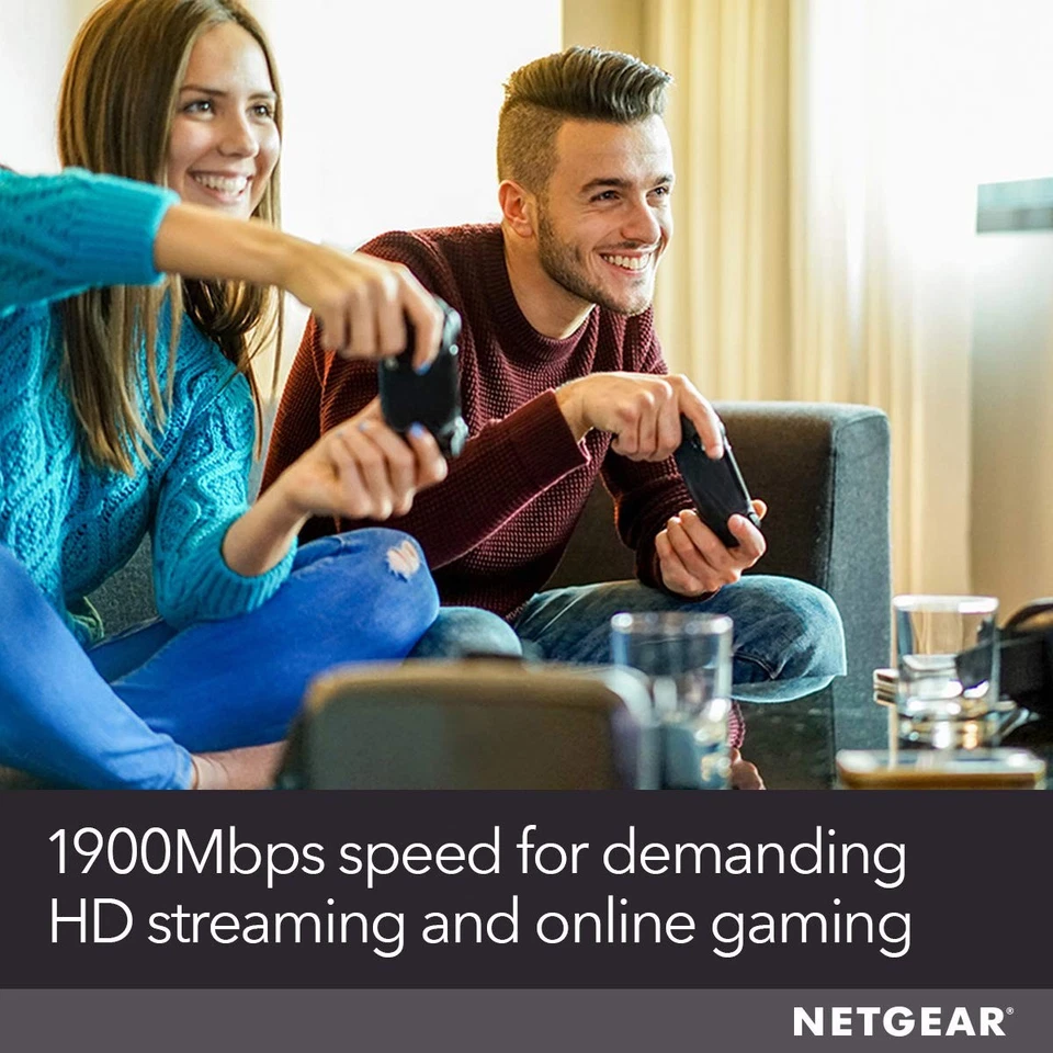 NETGEAR WiFi Mesh Range Extender (EX6400) - Image 3 of 4