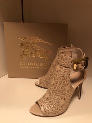 women's burberry shoes on sale