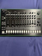Roland Aira TR-8 Rythme Performer Numérique Mixer Boîte à Japon Bonne Utilisé