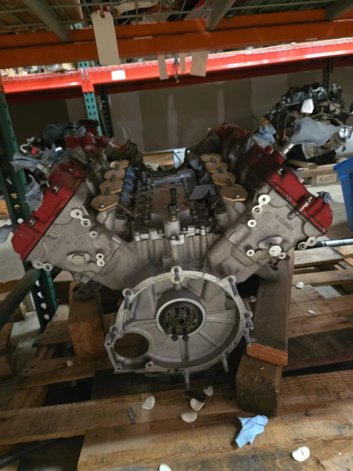 FERRARI CALIFORNIA ENGINE - Image 4 of 4