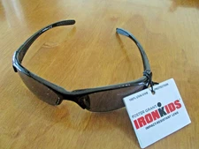 NWT FOSTER GRANT IRON KIDS SUNGLASSES 100% UVA/UVB
