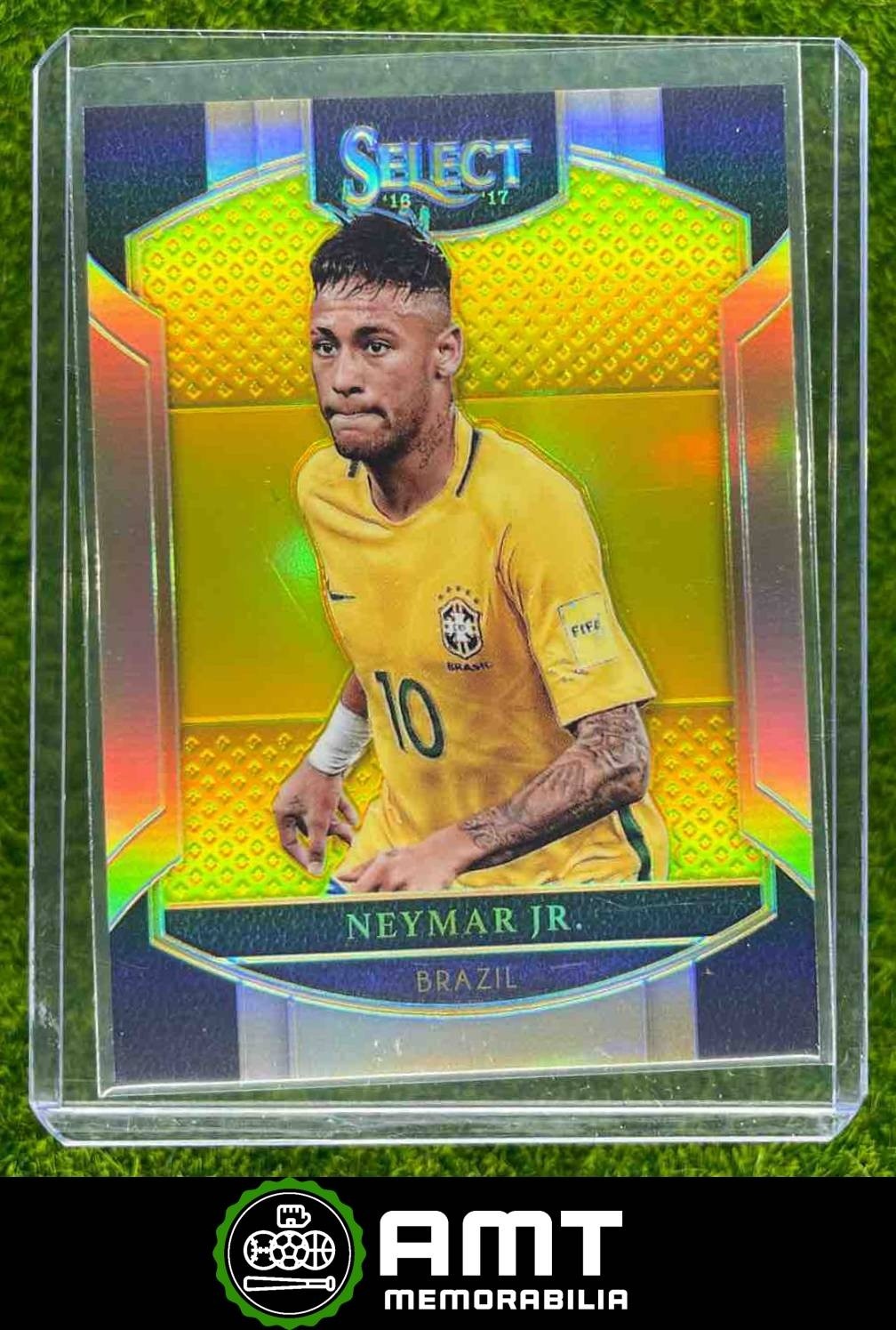 2016 Panini Select #21 Neymar Jr. Neon Yellow 19/125 Brazil