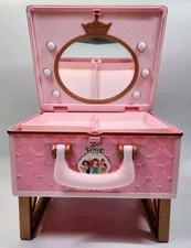 Disney Princess Style Collection Travel Vanity Light Up Make-Up Case Jewelry Box