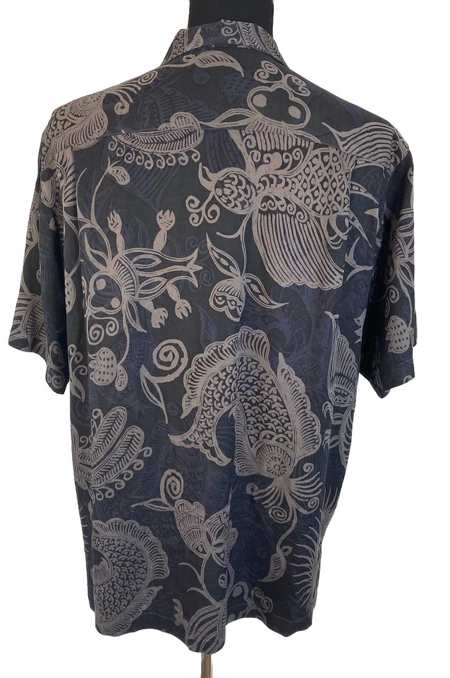 Tommy Bahama Hawaiian Shirt Mens Black Silk Bambo Sea Life Print - Image 4 of 4