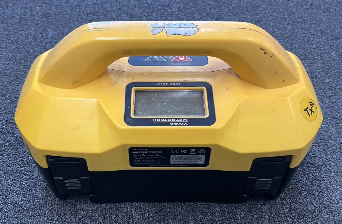 VIVAX METROTECH TRANSMITTER VX219-02 W/ VM-CLAMP & CASE (MVP034759)