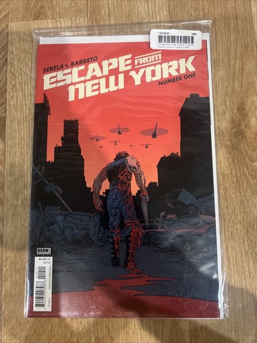 Escape from New York #1 Dec. '14 VARAINT PLUS KURT RUSSEL BRAND NEW UNREAD - Picture 2 of 2