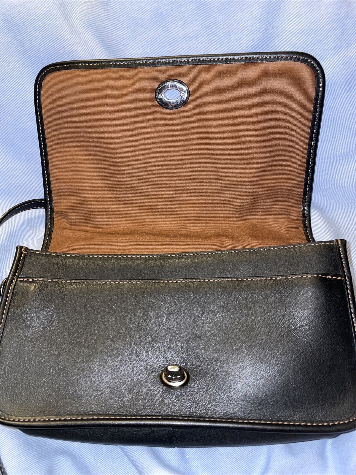 COACH Ltd Ed Glovetanned Leather Turnlock Crossbody … Gem