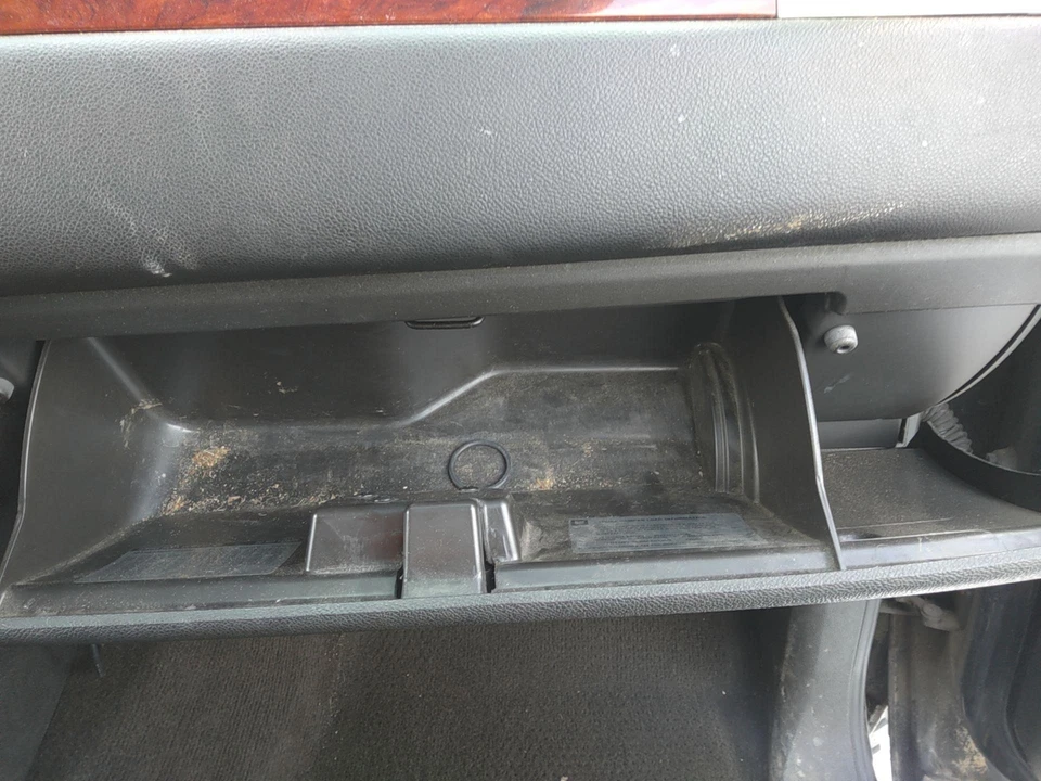09 GMC SIERRA 2500 Guantera Ébano193 Foto 2 de 2
