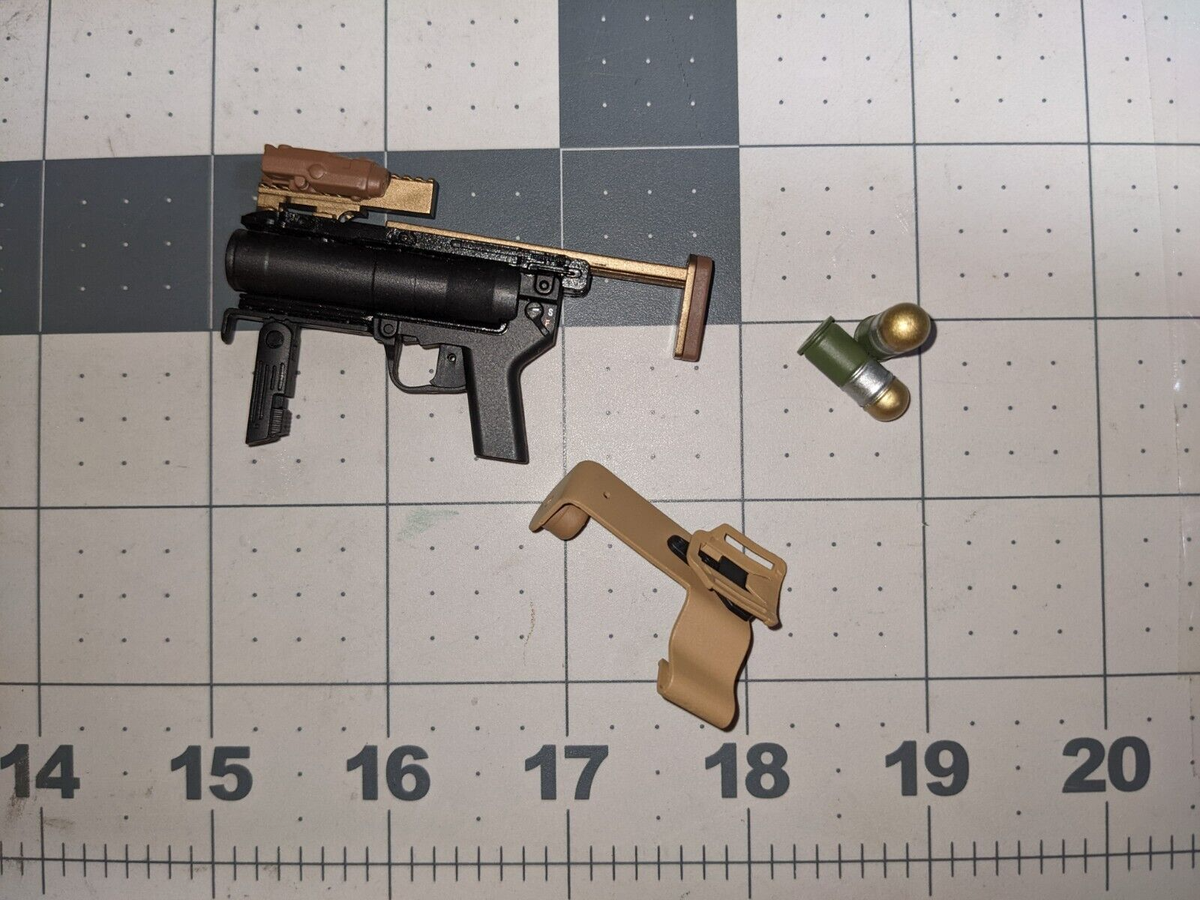 1/6 E&S 26048R M320 40mm Grenade Launcher w/ Case & PEQ