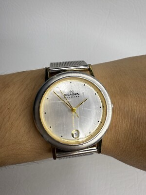 Vintage Skagen Gold Mesh Bracelet Watch with Silver Dial s-l400.jpg main image 2