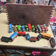 Lot of Thomas The Train Wooden Railway 19 Trains, 58 Tracks,  13 Station Accs.