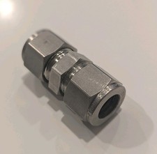 1 - Swagelok Stainless Steel Union Fitting, 1/2" OD Tube, SS-810-6