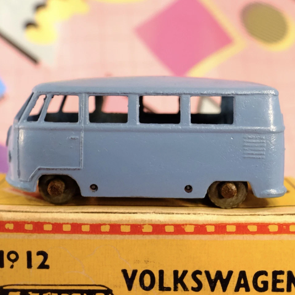 RARO! BUDGIE TOYS Nº 12 MICROBÚS VOLKSWAGEN EN CAJA ORIGINAL Foto 2 de 4